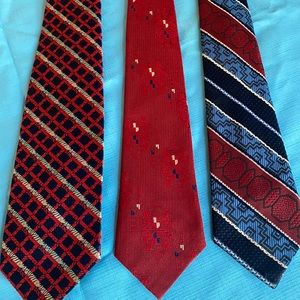 Three vintage ties Superba